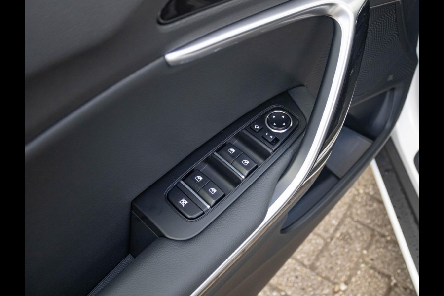 Kia Xceed 1.5 T-GDi GT-PlusLine | Automaat | Pano dak | 18" velgen | Clima | Cruise | GT interieur