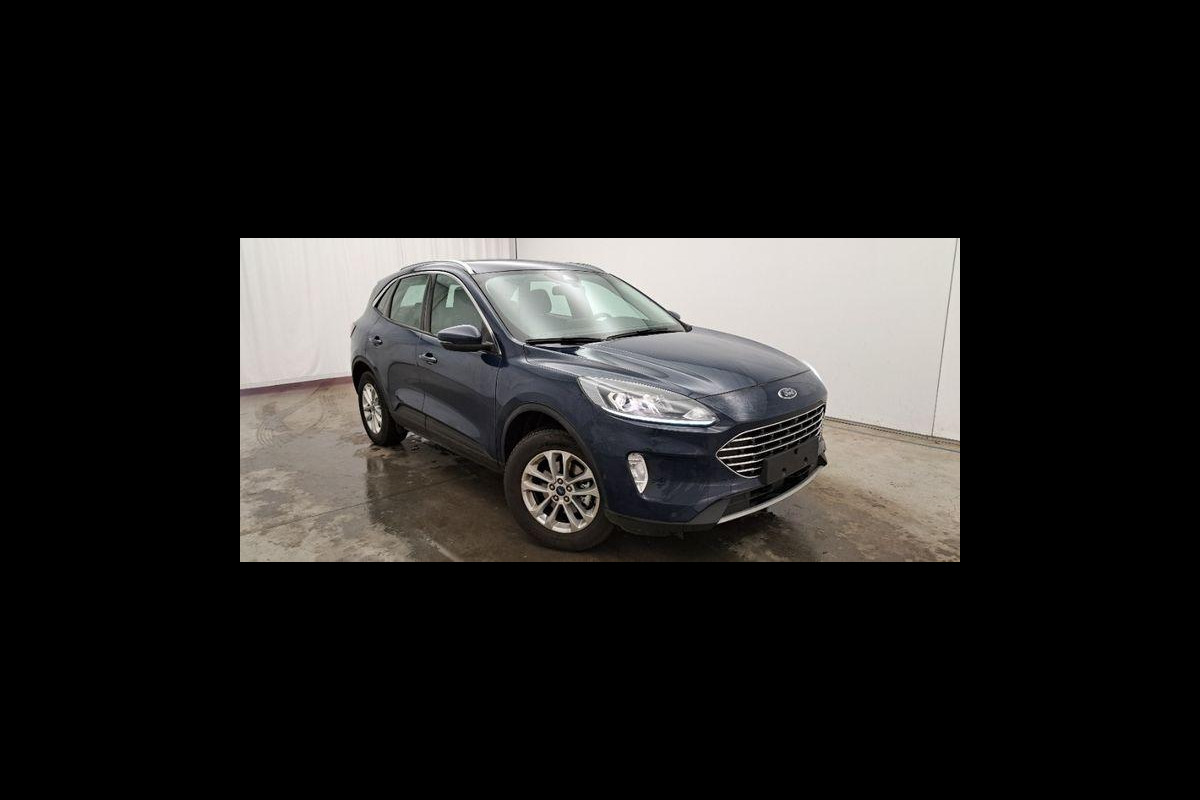 Ford Kuga 2.5 PHEV Titanium 225pk | Driver Assistance Pack | Winterpack | AGR Stoelen met half leder | Trekhaak Wegklapbaar Ford Kuga 2.5 PHEV Titanium 225pk | Driver Assistance Pack | Winterpack | AGR Stoelen met half leder | Trekhaak Wegklapbaar