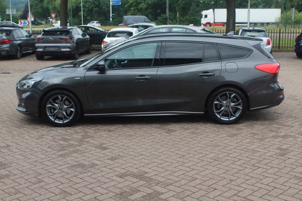 Ford FOCUS Wagon 1.5 EcoBoost ST Line Business / Camera / Navigatie / Keyless / B&O / 17'' / Stuurverwarming / DAB / Dodehoek / Cruise Control