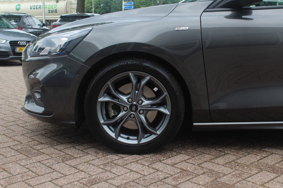 Ford FOCUS Wagon 1.5 EcoBoost ST Line Business / Camera / Navigatie / Keyless / B&O / 17'' / Stuurverwarming / DAB / Dodehoek / Cruise Control