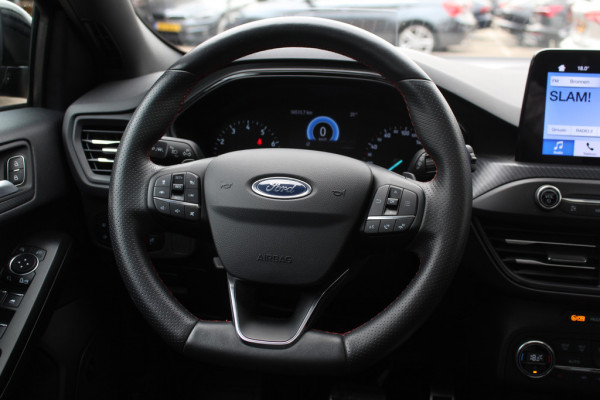 Ford FOCUS Wagon 1.5 EcoBoost ST Line Business / Camera / Navigatie / Keyless / B&O / 17'' / Stuurverwarming / DAB / Dodehoek / Cruise Control