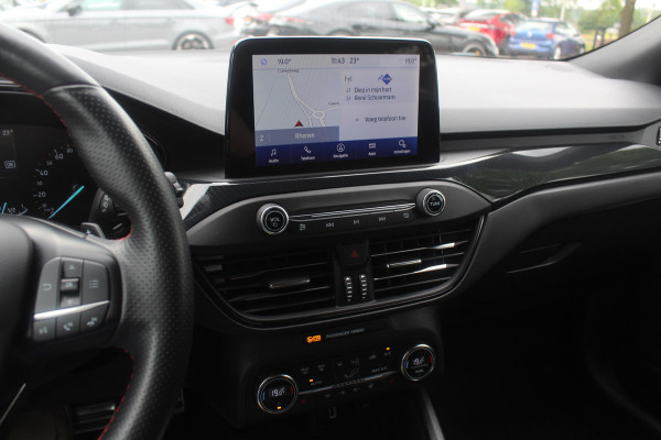 Ford FOCUS Wagon 1.5 EcoBoost ST Line Business / Camera / Navigatie / Keyless / B&O / 17'' / Stuurverwarming / DAB / Dodehoek / Cruise Control