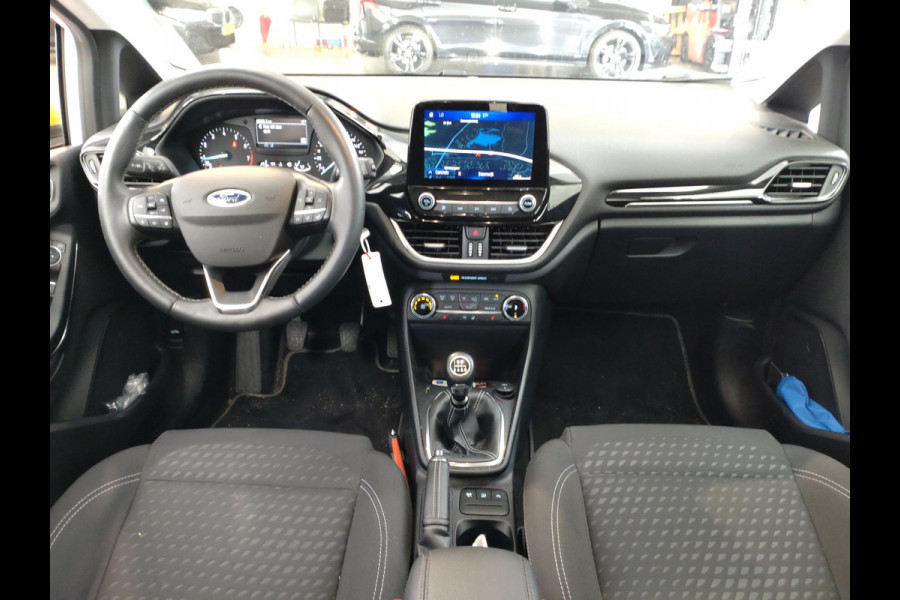 Ford Fiesta 1.0 EcoBoost Titanium 95pk | Navigatie | Winter Pack | Lichtmetalen velgen | Cruise control