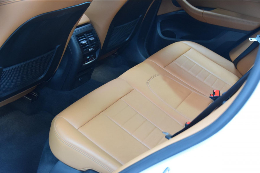 BMW X3 XDrive20i High Executive *X-Line* Navi|Leder|Org.NL|Panoramadak|Dealer Onderhouden