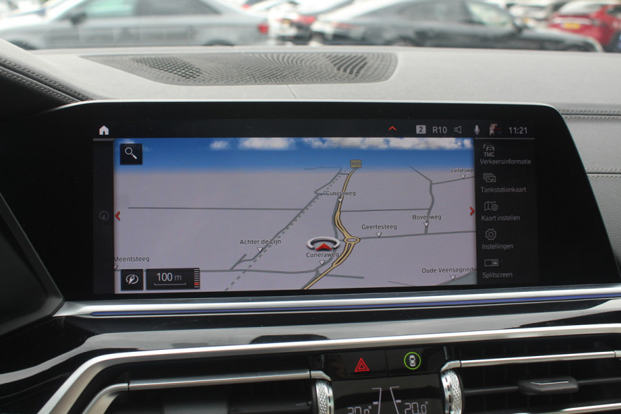 BMW X5 xDrive30d High Exe. 7p. M Sport / Trekhaak / Panoramadak / Camera / Head-up / Softclose / 20'' / Harman Kardon / Luchtvering / Laser LED / Keyless / Leder / Apple CarPlay / Stuurverwarming / DAB / ACC / Zonnescherm zijruite