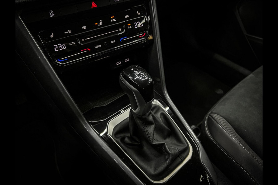 Volkswagen T-Roc 1.5 TSI Life Carplay | IQ-Drive | Virtual