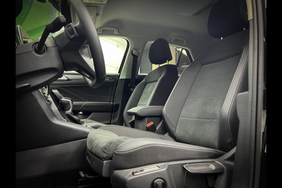 Volkswagen T-Roc 1.5 TSI Life Carplay | IQ-Drive | Virtual