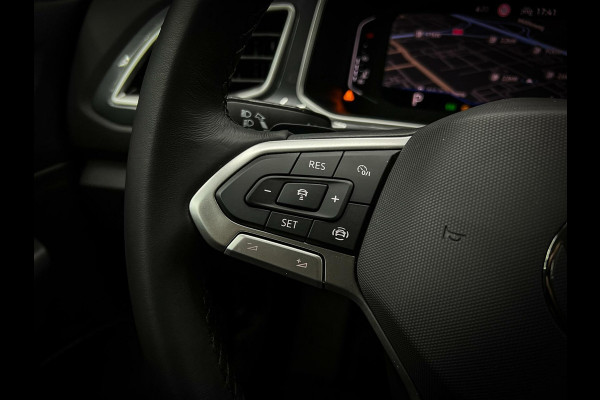 Volkswagen T-Roc 1.5 TSI Life Carplay | IQ-Drive | Virtual
