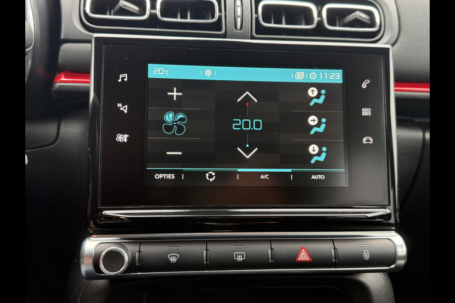 Citroën C3 1.2 PureTech Shine 1e Eigenaar,Navi,Clima,Cruise,Camera,Trekhaak,PDC,Carplay,Dealer onderhouden,Elek ramen,N.A.P,APK tot 06-2026