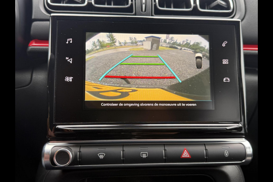 Citroën C3 1.2 PureTech Shine 1e Eigenaar,Navi,Clima,Cruise,Camera,Trekhaak,PDC,Carplay,Dealer onderhouden,Elek ramen,N.A.P,APK tot 06-2026