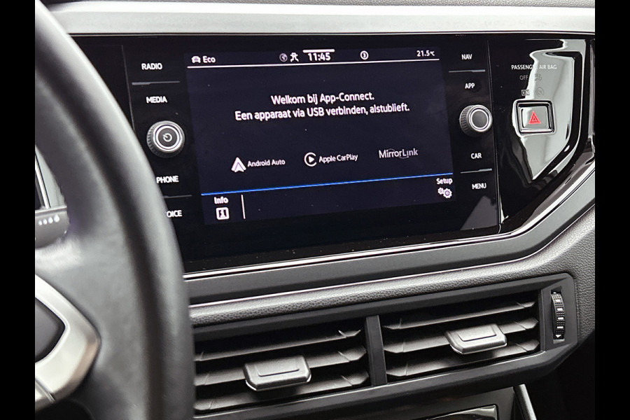 Volkswagen Taigo 1.5 TSI R-Line | CARPLAY! | Add cruise | Lane ass | AchterCAM | Goed onderH