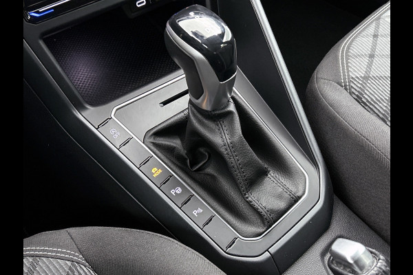 Volkswagen Taigo 1.5 TSI R-Line | CARPLAY! | Add cruise | Lane ass | AchterCAM | Goed onderH