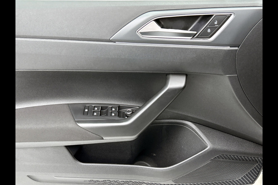 Volkswagen Taigo 1.5 TSI R-Line | CARPLAY! | Add cruise | Lane ass | AchterCAM | Goed onderH
