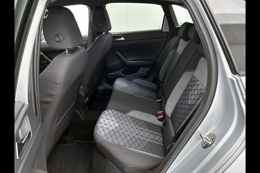 Volkswagen Taigo 1.5 TSI R-Line | CARPLAY! | Add cruise | Lane ass | AchterCAM | Goed onderH