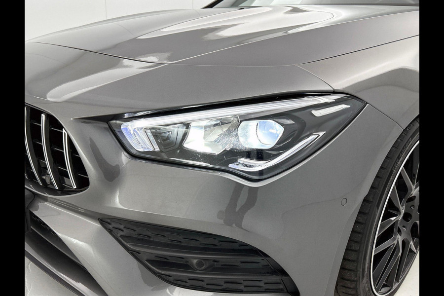Mercedes-Benz CLA-Klasse Shooting Brake 200 Solution AMG FULL OPTION!!