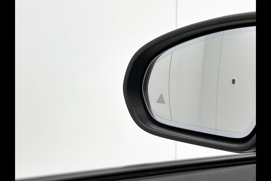 Mercedes-Benz CLA-Klasse Shooting Brake 200 Solution AMG FULL OPTION!!