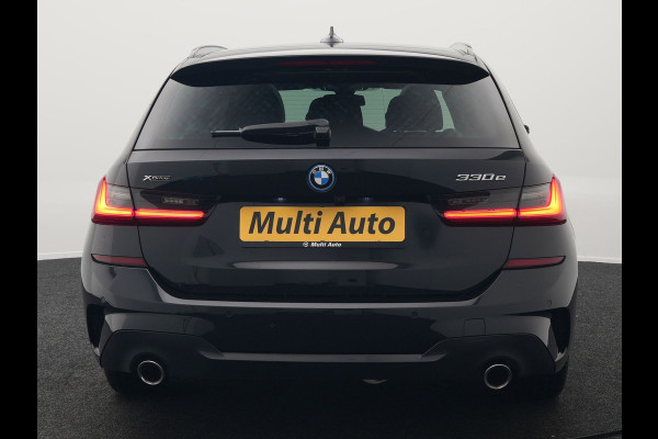 BMW 3 Serie Touring 330e xDrive M Sport Plug In Hybrid 293pk Dealer O.H PHEV | Panodak | Trekhaak af Fabriek | Adaptive Cruise | Laser LED | Adaptive Onderstel |  Head Up | 360 Camera | Keyless |