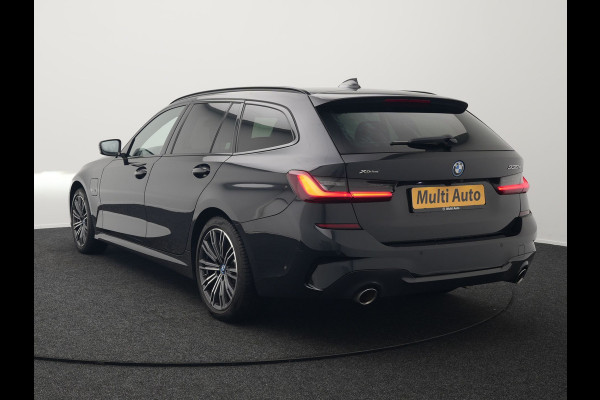 BMW 3 Serie Touring 330e xDrive M Sport Plug In Hybrid 293pk Dealer O.H PHEV | Panodak | Trekhaak af Fabriek | Adaptive Cruise | Laser LED | Adaptive Onderstel |  Head Up | 360 Camera | Keyless |