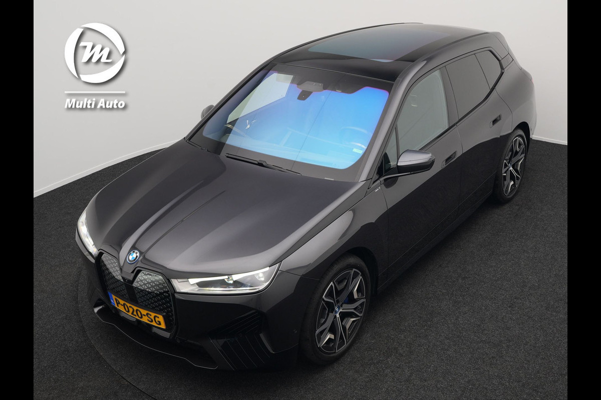 BMW iX xDrive40 High Executive 77 kWh INCL BTW | Trekhaak af Fabriek | Panodak | Lederen Comfortzetels Massage & Memory | 360 Camera | Head Up | Widescreen | 22"L.M | Harman Kardon | BMW iX xDrive40 High Executive 77 kWh INCL BTW | Trekhaak af Fabriek | Panodak | Lederen Comfortzetels Massage & Memory | 360 Camera | Head Up | Widescreen | 22"L.M | Harman Kardon |