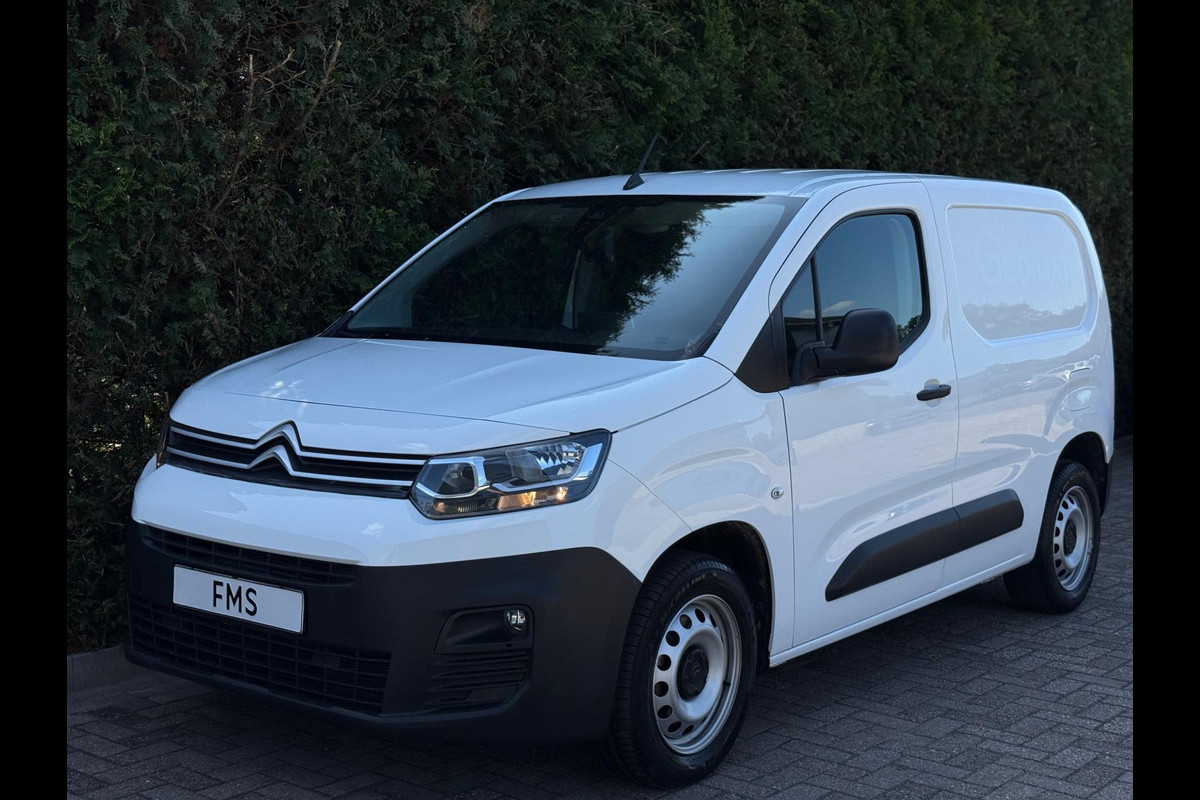 Citroën Berlingo 1.2 PureTech CarPlay Camera BTW Citroën Berlingo 1.2 PureTech CarPlay Camera BTW