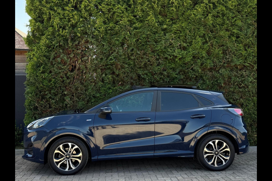 Ford Puma 1.0 EcoBoost Hybrid ST-Line Panorama Camera