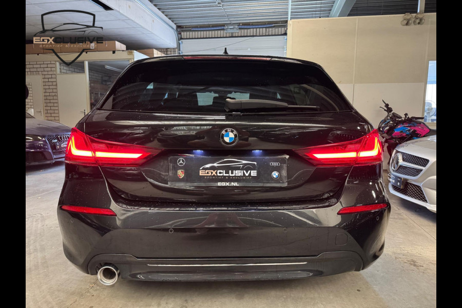 BMW 1-serie 118i High Executive ACC | LED | STOELVERWARMING | NAVI