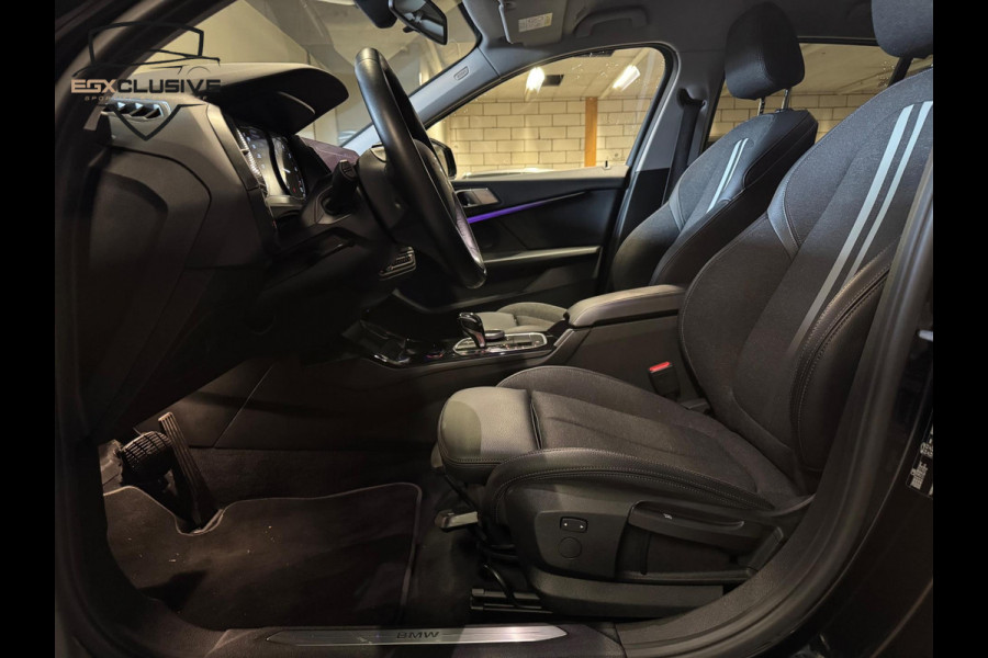BMW 1-serie 118i High Executive ACC | LED | STOELVERWARMING | NAVI