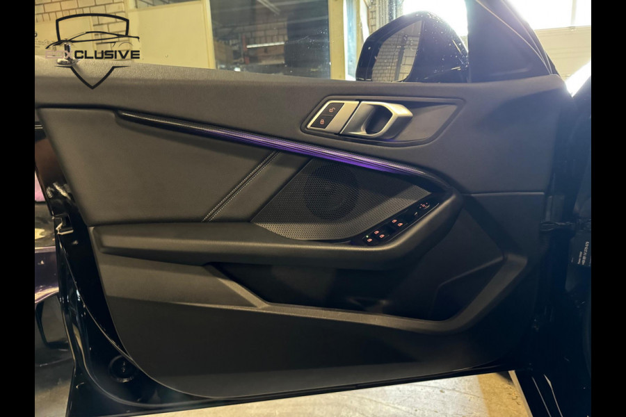 BMW 1-serie 118i High Executive ACC | LED | STOELVERWARMING | NAVI