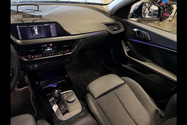 BMW 1-serie 118i High Executive ACC | LED | STOELVERWARMING | NAVI