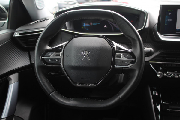 Peugeot e-2008 EV Allure 50 kWh / Camera / Half leder / Virtual Cockpit / 17'' / LED Koplampen / Keyless / Navigatie / Stoelverwarming / Cruise Control
