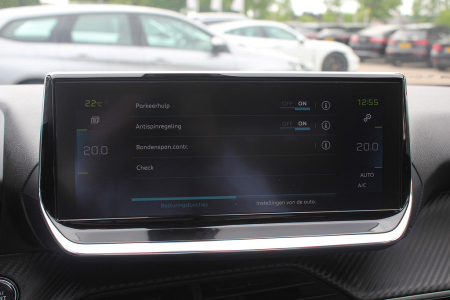 Peugeot e-2008 EV Allure 50 kWh / Camera / Half leder / Virtual Cockpit / 17'' / LED Koplampen / Keyless / Navigatie / Stoelverwarming / Cruise Control