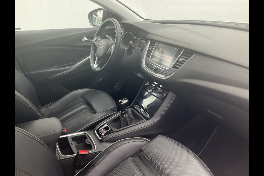 Opel Grandland X 1.2 Turbo Innovation Trekhaak Leder 360cam Stoelverw+Ventilatie Carplay Vol opties!