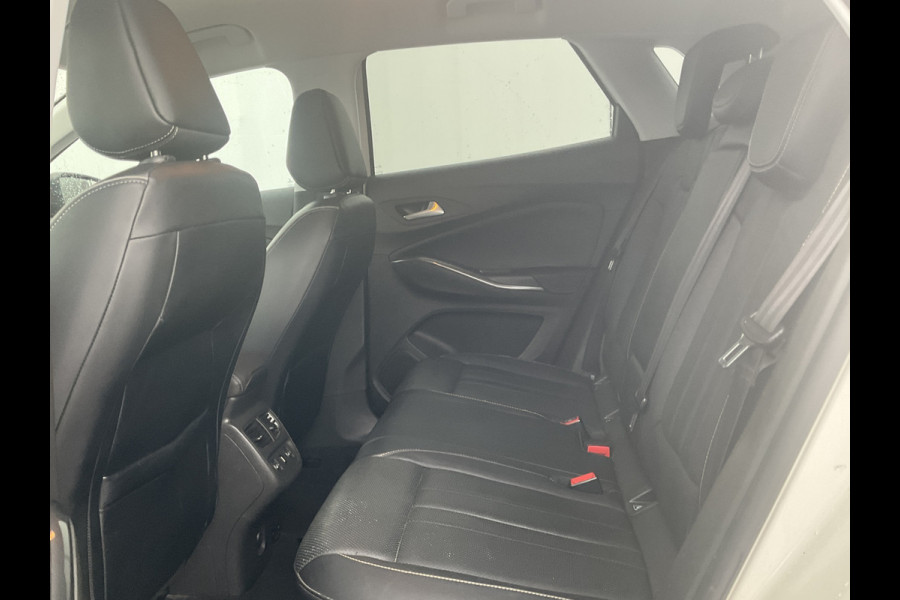 Opel Grandland X 1.2 Turbo Innovation Trekhaak Leder 360cam Stoelverw+Ventilatie Carplay Vol opties!