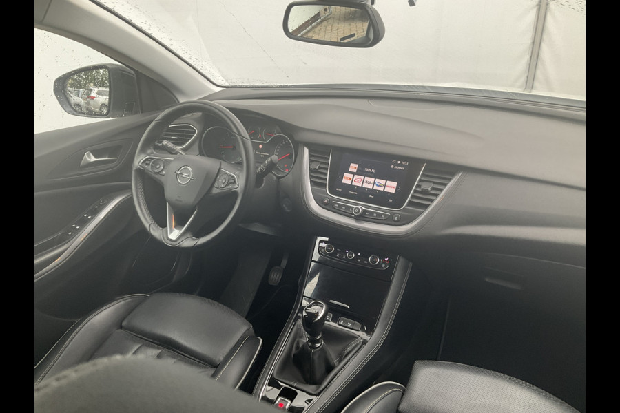 Opel Grandland X 1.2 Turbo Innovation Trekhaak Leder 360cam Stoelverw+Ventilatie Carplay Vol opties!