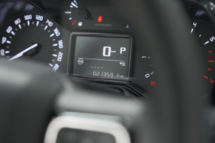 Citroën C3 PureTech 110 EAT6 Max | Apple Carplay | Parkeersensoren | Climate Control | 16 Inch Lichtmetalen Velgen