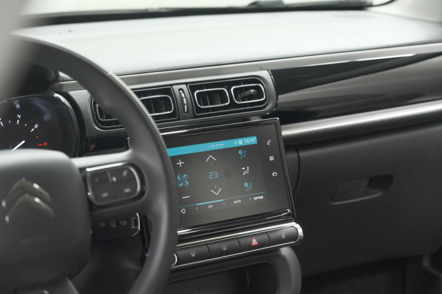 Citroën C3 PureTech 110 EAT6 Max | Apple Carplay | Parkeersensoren | Climate Control | 16 Inch Lichtmetalen Velgen