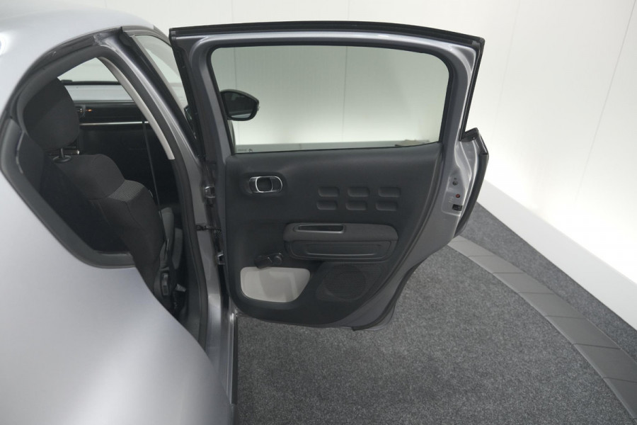 Citroën C3 PureTech 110 EAT6 Max | Apple Carplay | Parkeersensoren | Climate Control | 16 Inch Lichtmetalen Velgen