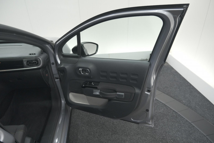 Citroën C3 PureTech 110 EAT6 Max | Apple Carplay | Parkeersensoren | Climate Control | 16 Inch Lichtmetalen Velgen