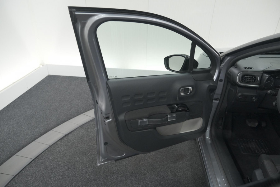 Citroën C3 PureTech 110 EAT6 Max | Apple Carplay | Parkeersensoren | Climate Control | 16 Inch Lichtmetalen Velgen
