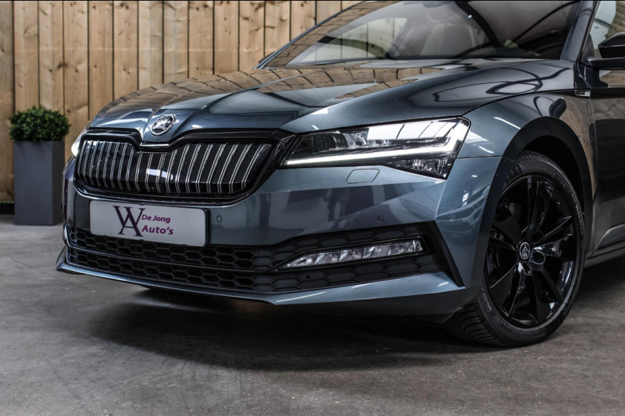 Škoda Superb Combi 1.4 TSI iV Sportline *Pano*360 Camera*Memory*Virtual*