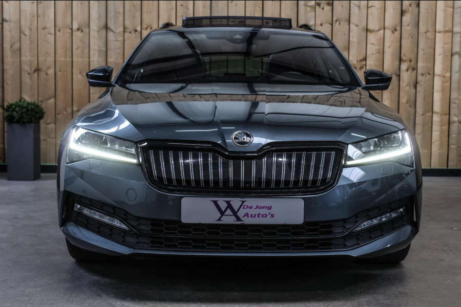 Škoda Superb Combi 1.4 TSI iV Sportline *Pano*360 Camera*Memory*Virtual*