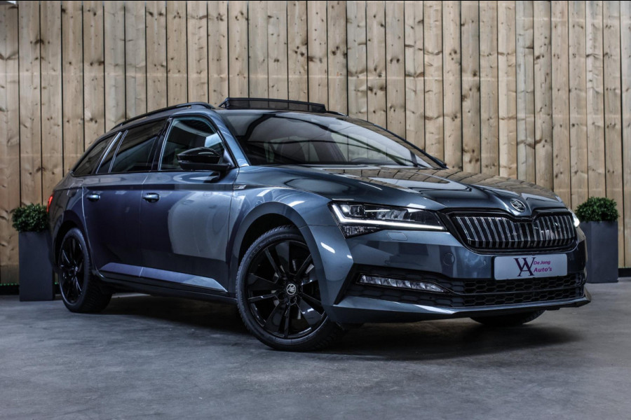 Škoda Superb Combi 1.4 TSI iV Sportline *Pano*360 Camera*Memory*Virtual*