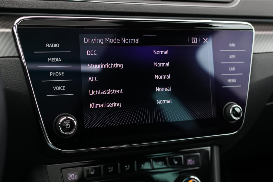Škoda Superb Combi 1.4 TSI iV Sportline *Pano*360 Camera*Memory*Virtual*