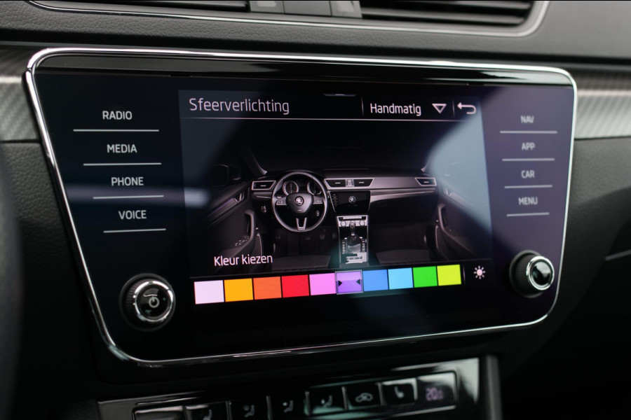 Škoda Superb Combi 1.4 TSI iV Sportline *Pano*360 Camera*Memory*Virtual*