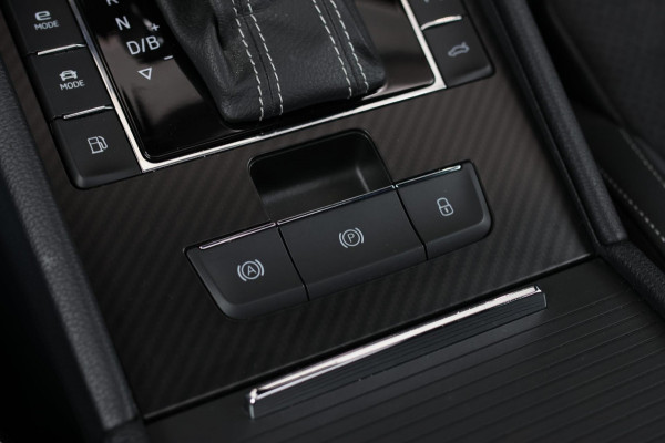 Škoda Superb Combi 1.4 TSI iV Sportline *Pano*360 Camera*Memory*Virtual*