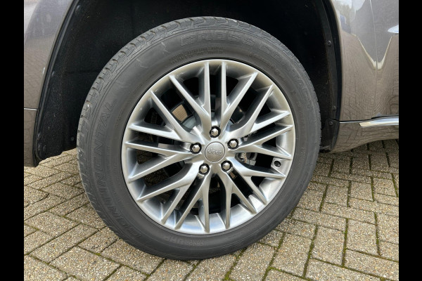 Jeep Grand Cherokee 3.0 CRD Summit | AUTOMAAT | PANO | NAVI | A.CAMERA | STUUR/STOELVERW | CC | PDC | NAP | NIEUWSTAAT