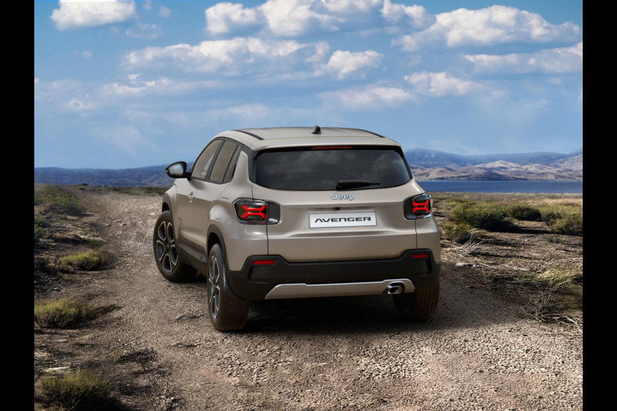 Jeep Avenger 1.2 e-Hybrid Summit | Winter Pack | Infotaiment & Convenience Pack