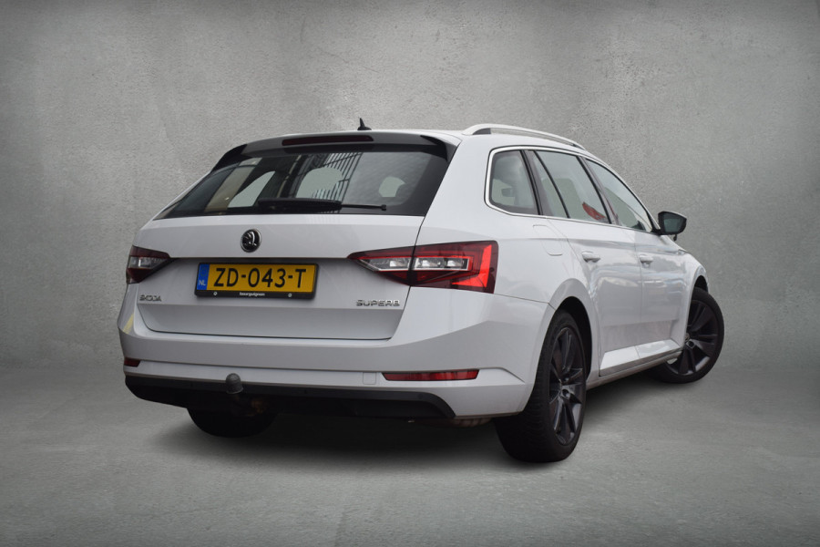 Škoda Superb Combi 1.5 TSI ACT Ambition Business | Panorama | AppleCarplay | Trekhaak