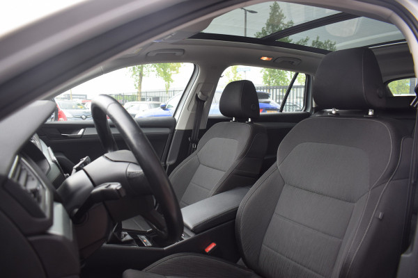 Škoda Superb Combi 1.5 TSI ACT Ambition Business | Panorama | AppleCarplay | Trekhaak