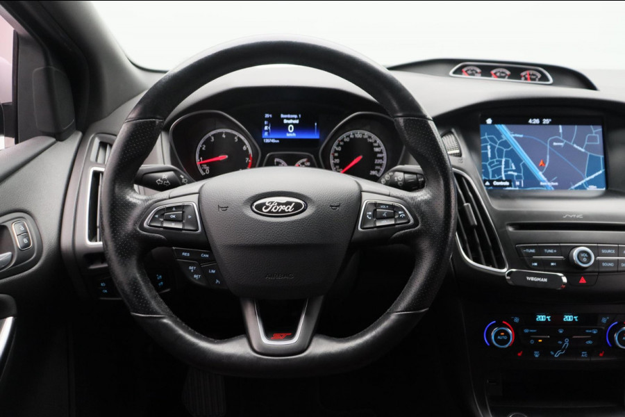 Ford Focus 2.0 ST 250PK Recaro/stoelen Climate/control Navigatie